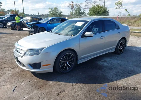 2010 Ford Fusion Sport from USA, damaged, VIN 3FAHP0KC1AR172535